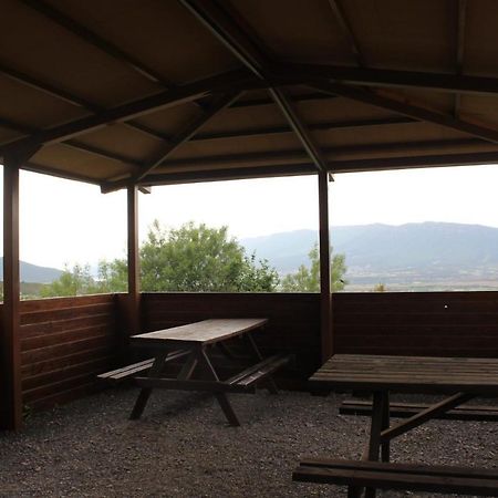 Albergue Restaurante De Artieda מראה חיצוני תמונה